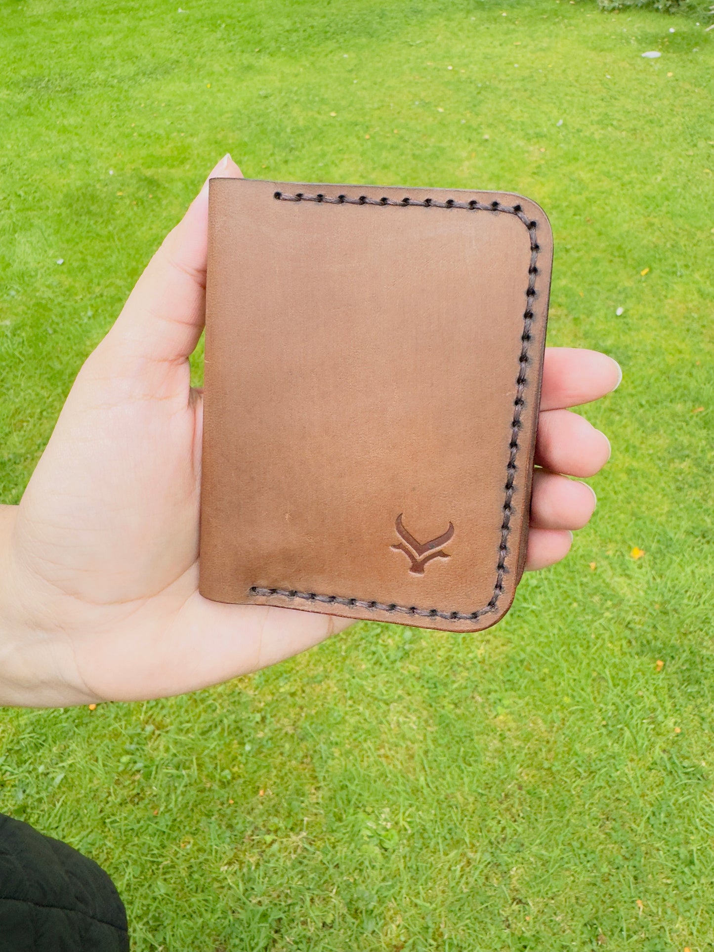 The Brownstone: A Leather Bifold Wallet |Brown Color|