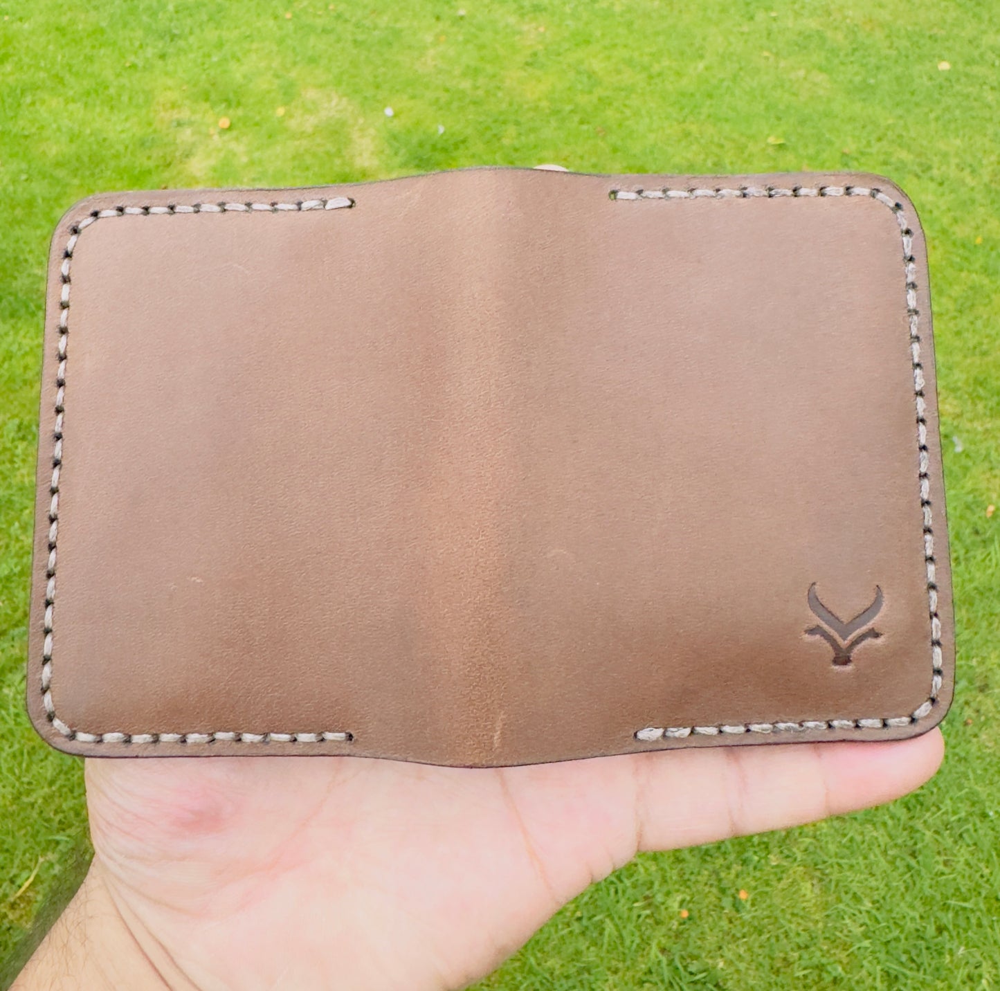 The Brown Walnut - Vertical executive biflod leather wallet
