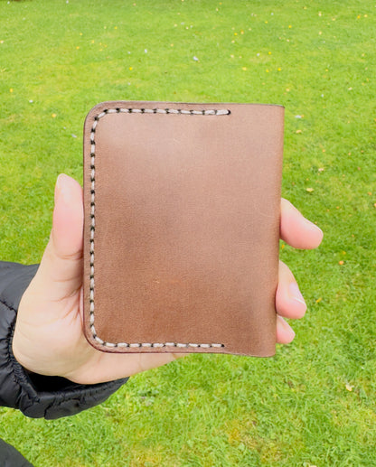 The Brown Walnut - Vertical executive biflod leather wallet